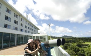 本部グリーンパークホテル外観