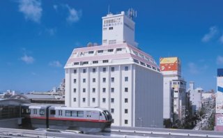 南西観光ホテル外観