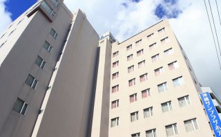 沖縄サンプラザホテル外観