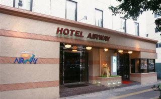 ホテルエアウェイ玄関
